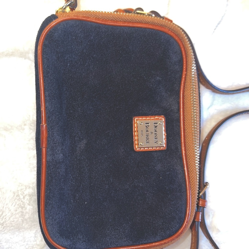 Dooney & Bourke Navy Suede camera Bag - Picture 2 of 4